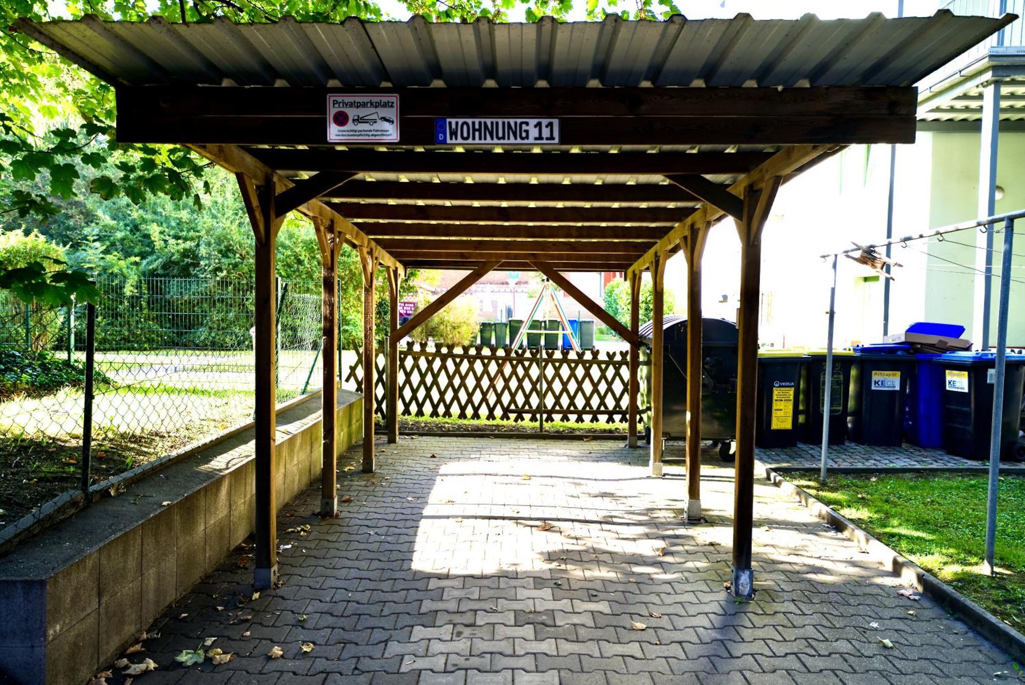 Edler Wohnraum Noble Stadtoase Mit Boxspringbett, Kaffeevollautomat & Parkplatz Zwickau Exterior photo